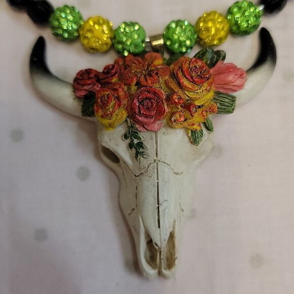 Handmade Beaded Necklace/Choker with Multi Colored Flowers on Cow Skull Pendant - Picture 7 of 8